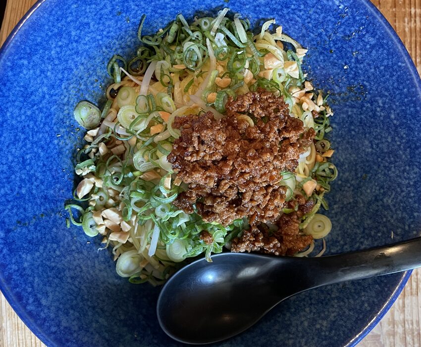 花とら（四川風担々麺）