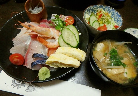 幸村（ゆきむら）海鮮丼ランチ
