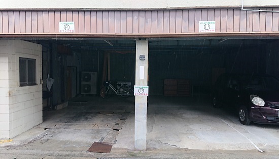 ひつじの学校駐車場