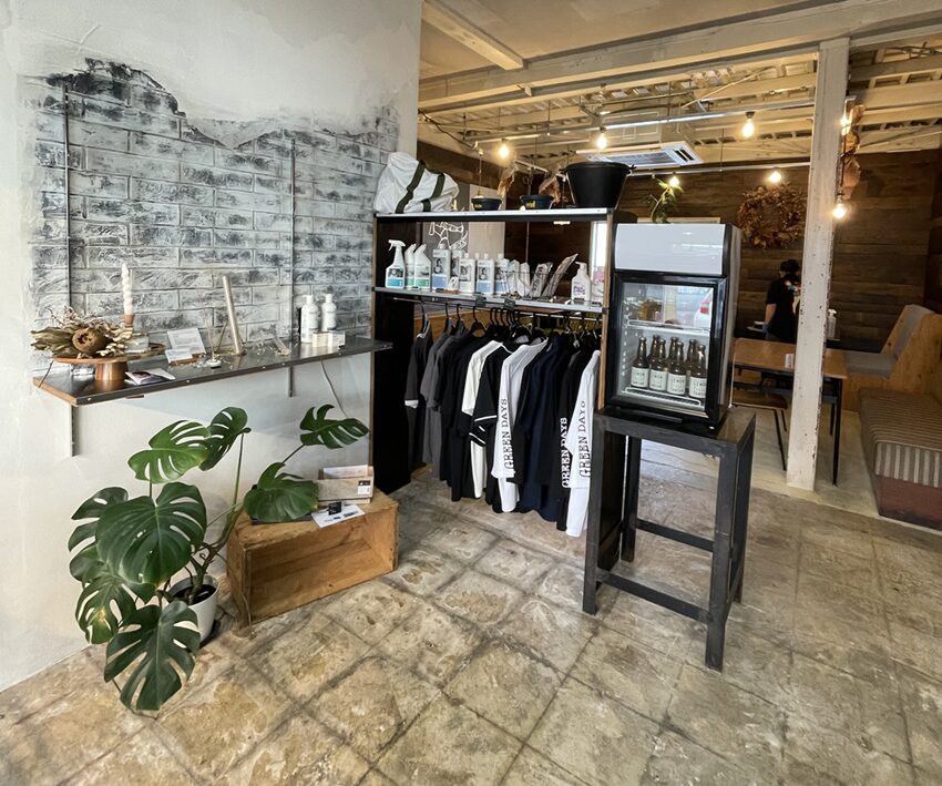 グリーンデイズカフェ津山(店内)
