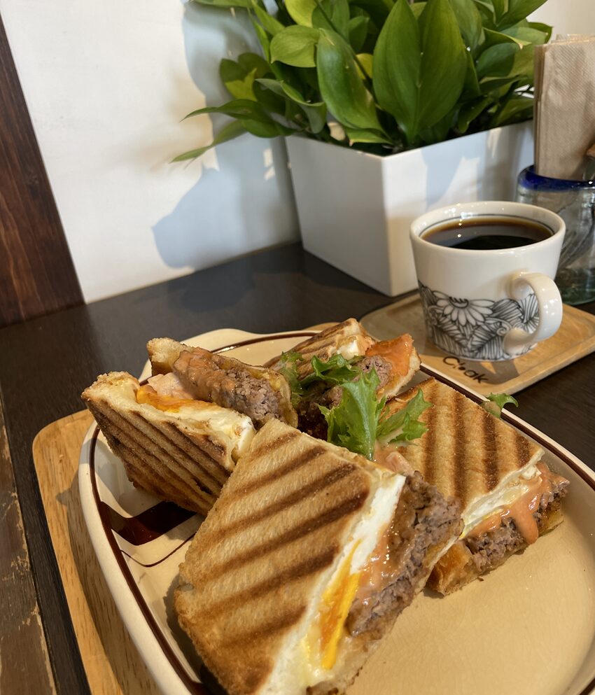 Cafe Cloak（カフェクローク）ホットサンド