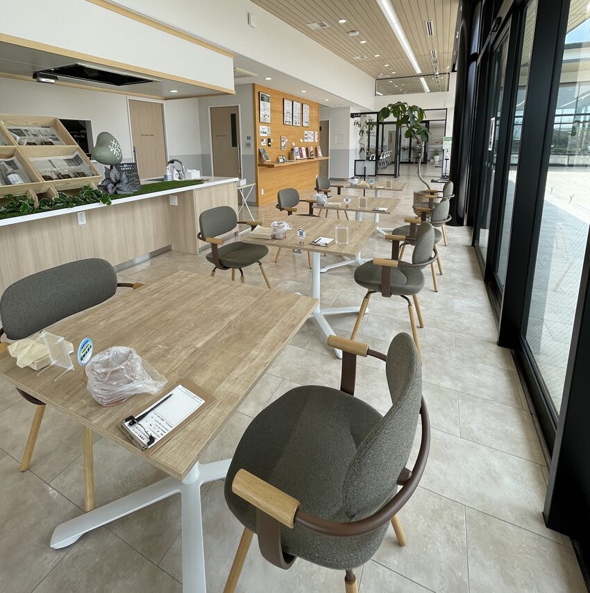 岡山トヨタPLAT PORT「結vege.（むすべじ）」