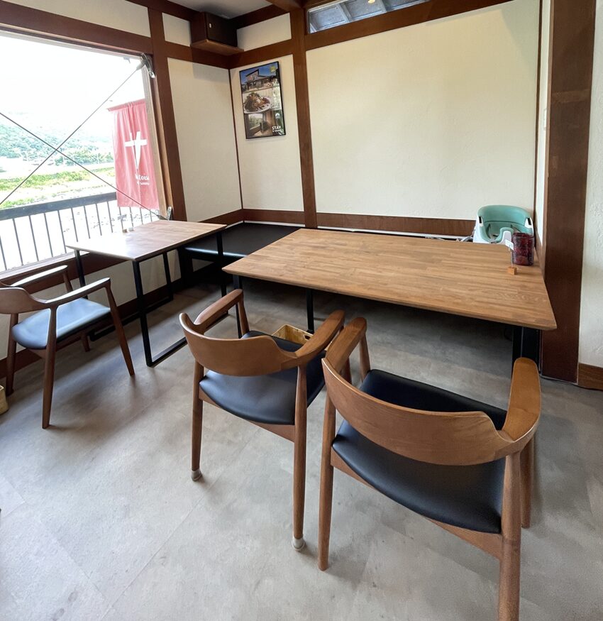 kobatoisa（コバトイサ）店内