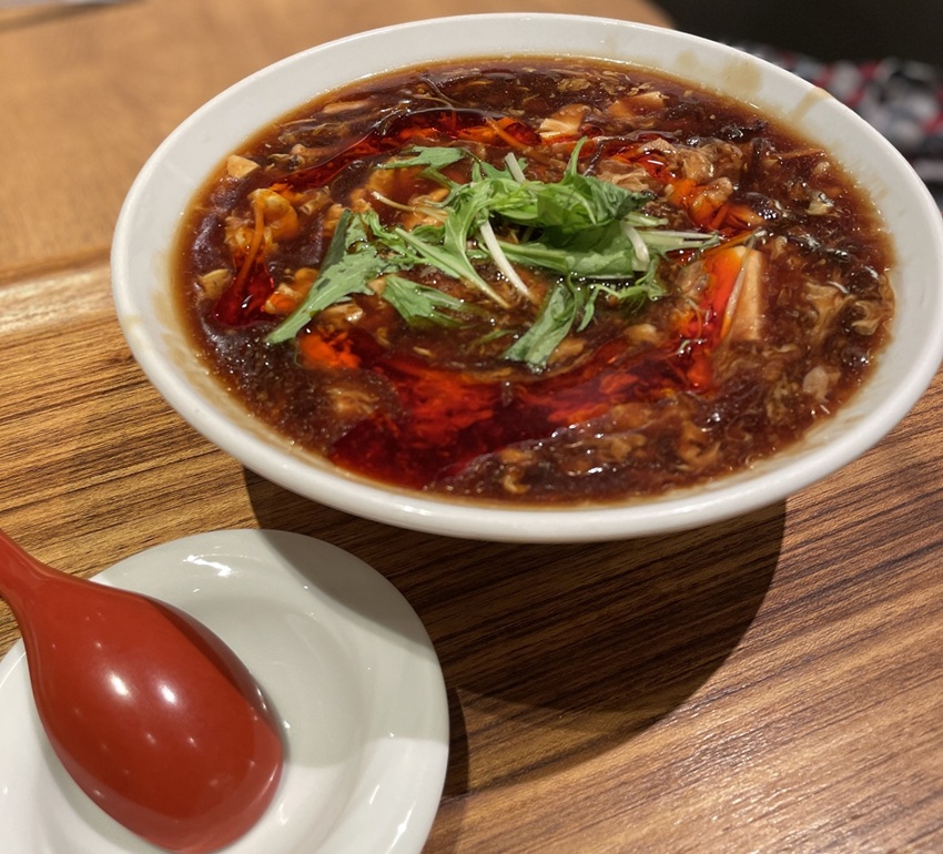 台湾点心房黒酢サンラータン麺