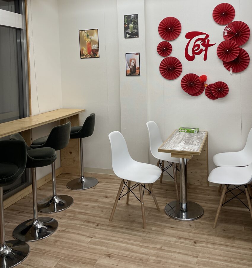 88BAKERY&TEA COFFEE(ベトナム料理とデコレーションケーキ)津山市鶴山通り沿い