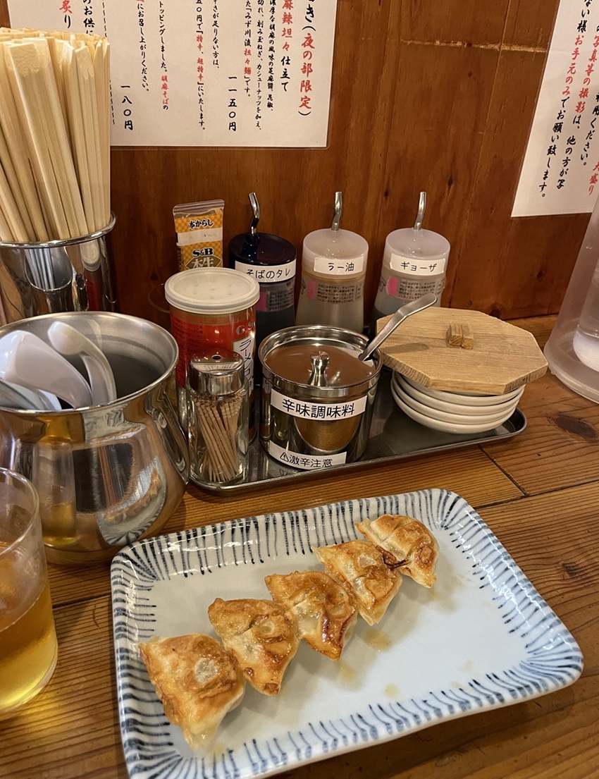中華蕎麦 みず川(ミシュラン掲載ラーメン店)一口餃子