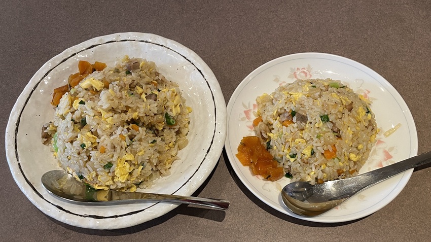 中国料理又一別館のチャーハンと半炒飯