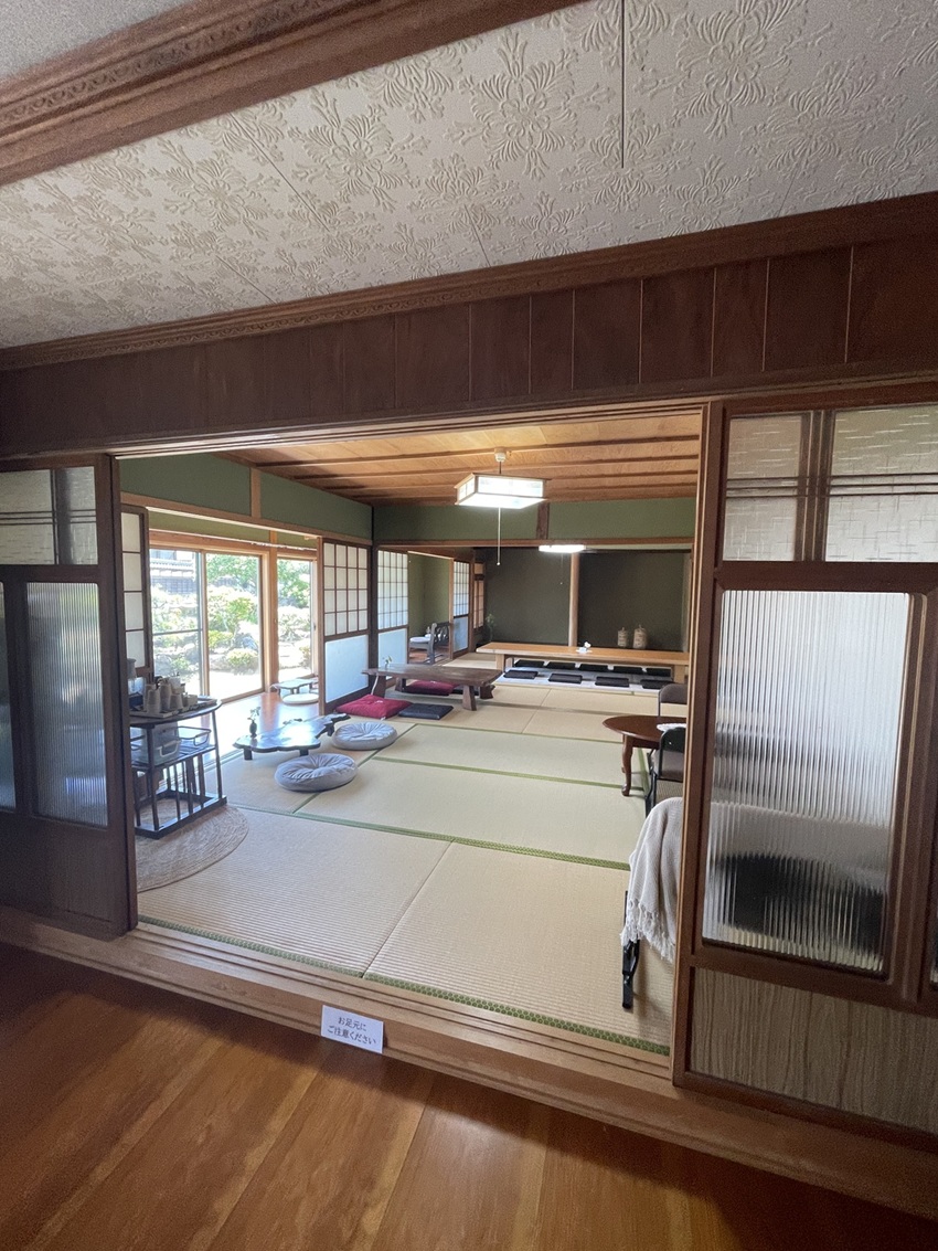 古民家カフェ「しるべ」和室