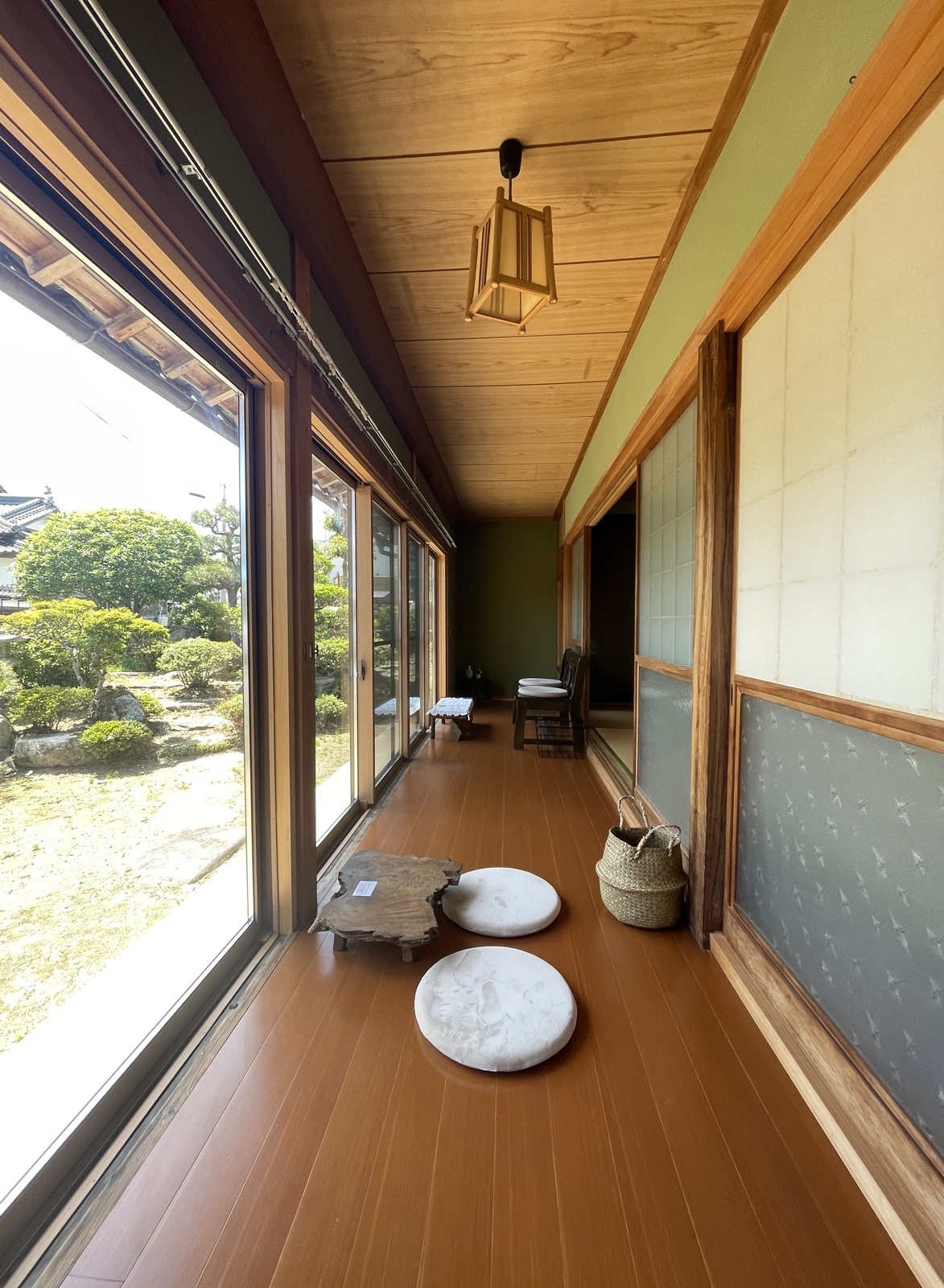 古民家カフェ「しるべ」縁側